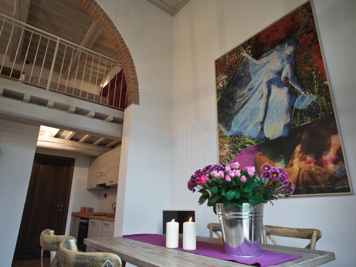 San Ruffino Apartments Lari Екстериор снимка